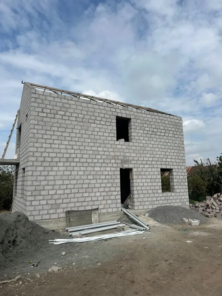 Գետափնյա